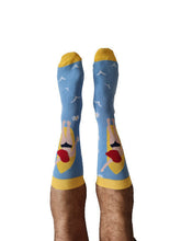 Chaussettes colorés par paire ou à l'unique marque français avec design en collaboration avec des artistes par Quanailles sur meanwhile boutique